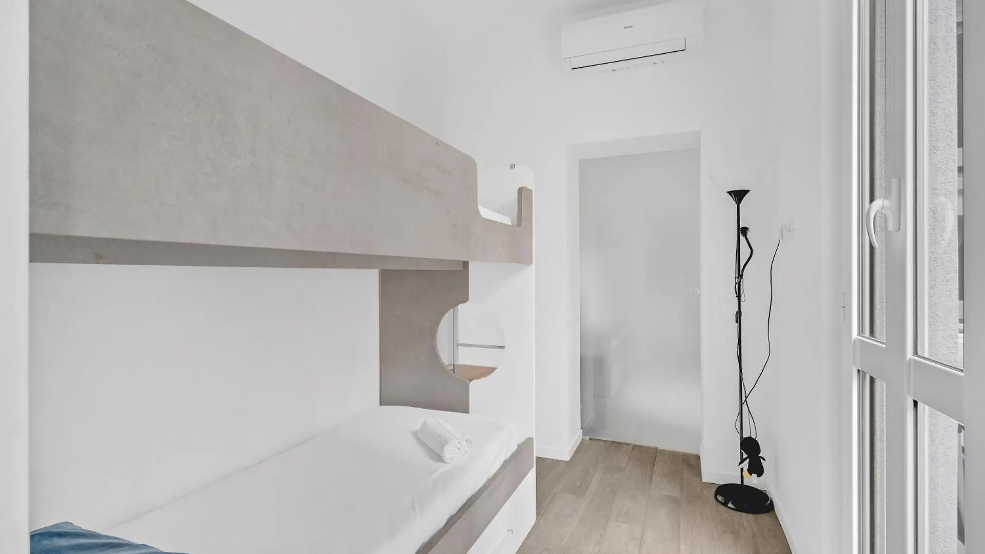 Gg10 -Bicocca-Villa San Giovanni - Spacious Milan Apartment